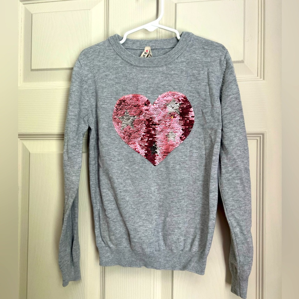 Primark long sleeve heart sequins gray crewneck sweater girls 9/10 years